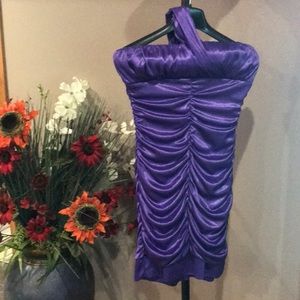 One shoulder strap mini purple dress